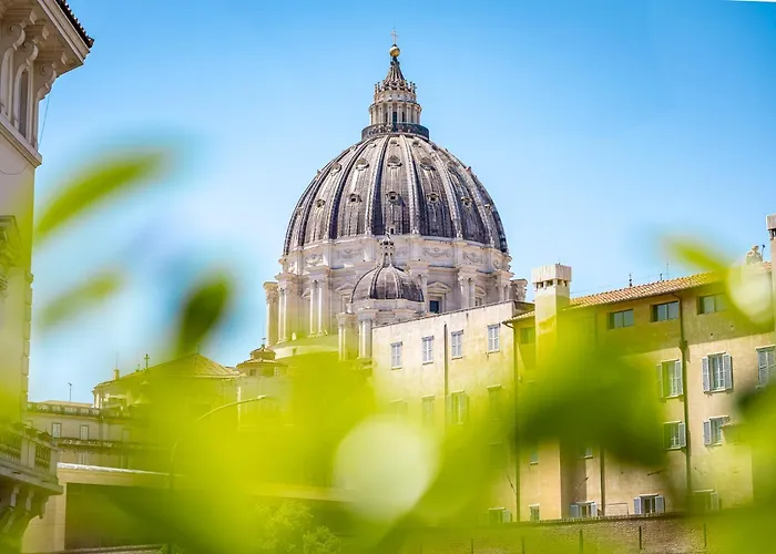 The Grand View Lux Vatican Suite
